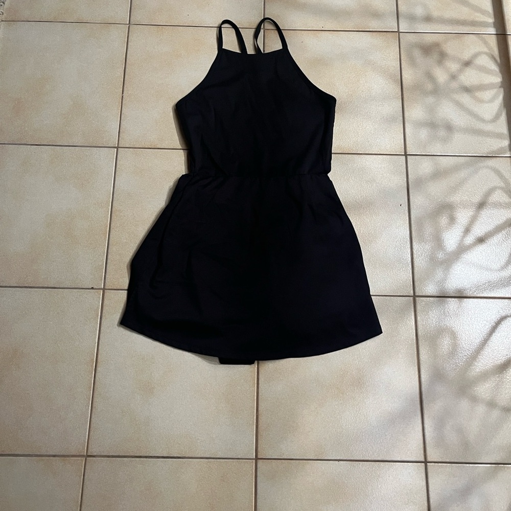Arden’s Black Sleeveless tennis Dress